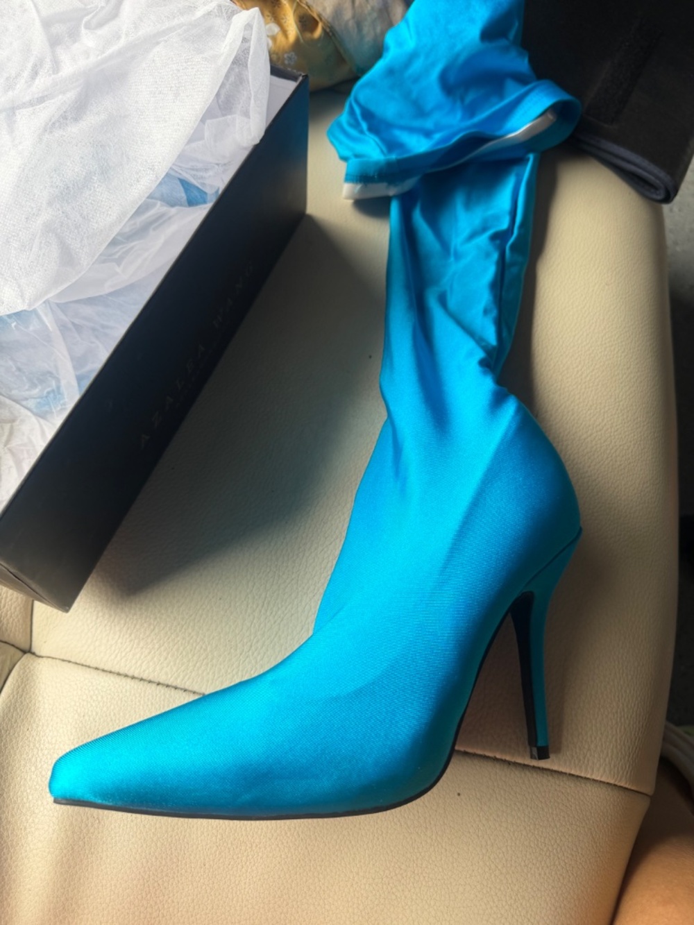 Boots - Picture 10 of 13
